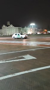 3.1K views · 48 reactions | Bolt утроили пробег вокруг площади. Рекламный флешмоб или протест, или всех вызвали одновременно к площади ? Кто знает зачем ?樂 От читателя | Улюблений Чернігів | Facebook