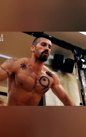 Boyka, Boyka!!! . . . . . #motivaciongym #vidafitness #gym #entrenamiento #gymrat #Boyka | 45lbs