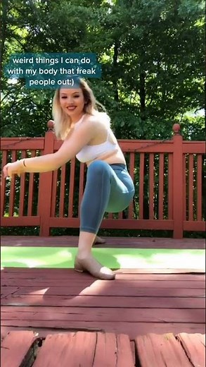 Girl Shows Flexibility by Performing Mind-Blowing Contortion Tricks - 1185209