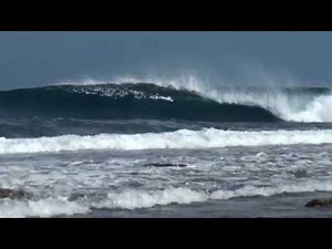 Surfing Vanuatu 17-6-10.wmv