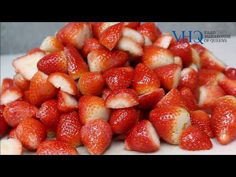 How to Check Strawberries for Insects