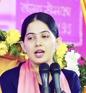 🙌🏻🌸 . . #motivation #inspiration #positivevibes #positivity #spirituality #lifequotes #instadaily #instagood #quotes #spiritualgrowth #iamjayakishori #love #happiness #kindness #girlpower #womenempowerment #jayakishori #motivationalspeaker #reels #reelkarofeelkaro #value #selflove #loveyourself #reelitfeelit | Jaya Kishori