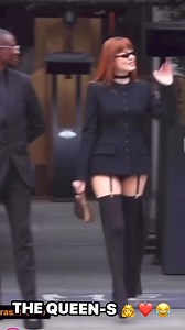 619K views · 10K reactions | THE QUEEN ❤️ #annalisa #milanofashionweek #sinceramente #sanremo2024 #outfit #trend #tormentone #parody #imitation #dolcegabbana #woman #tiamo #perte #neiperte | Zonno Show | Facebook