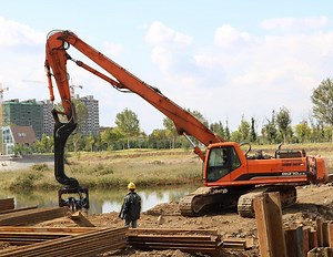 [Hot Item] Powerful Heavy-Duty Vibratory Piling Machine for Tough Conditions