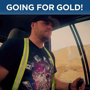 They don't call this machine the devil's finger for no reason! 😈👷‍♂️ | Discovery Channel UK