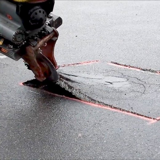 488K views · 1.4K reactions | This machine is ripping up asphalt. | Cheddar Gadgets | Facebook