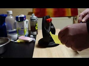 Sharpening knives - from blunt to sharp with the Dick knife sharpener