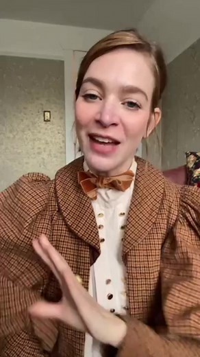 The article was published in the December 1900 Ladies Home Journal. All the turn of the century issues are available on internet archives if you want a fun glimpse into the past. #newyears #1900 #history | The Sewlo Artist