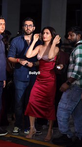 Fatima Sana Shikh Wearing Beautiful Dress #FatimaSanaShaikh #spotted #bollywood #fashion #epicretor | EpiCreator