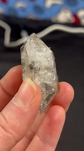 Can you see the tiny little baby herk that’s growing out of one of these terminations? So cute! Herkimer Diamond Paradise Falls Middleville, NY $25 | Northeast Prospector