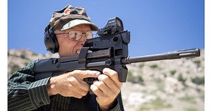 FN PS90 Bullpup: Fantastic Space-Age Gun