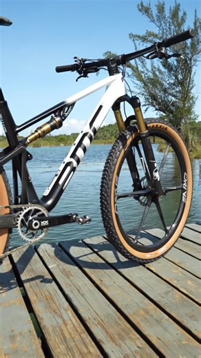 18 reactions | This BMC Fourstroke 01 LTD is the epitome of eye candy. #elitebikewheels #bmcfourstroke #cycling #bmcbikes #cyclingporn | Elitewheels cycles | Facebook