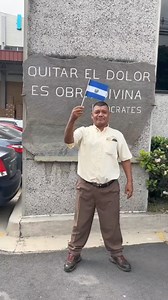 En Laboratorios Suizos conmemoramos los 203 años de independencia, luchando por llevar a los salvadoreños medicamentos y cosméticos de calidad, innovando con excelencia con colaboradores comprometidos con hacer de El Salvador un lugar mejor.. #15DeSeptiembre #mescivico #orgullosalvadoreño #deaquisoy #diadeindependencia #elsalvador | Laboratorios Suizos