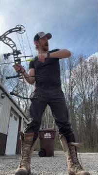 Compound Bow mechanics LEFT HANDED #deerhunting #hunting #compound #target #outdoors #bowhunt