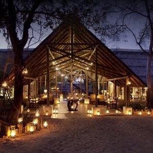 An immersive & unforgettable bush experience! Welcome to Thornybush where you can experience your dream safari in the greater Kruger National Park. For info & rates visit: https://bit.ly/3BVSleB #DiscoverMpumalanga | Mpumalanga Tourism and Parks Agency