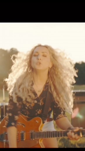 🧡 | Katrina Burgoyne