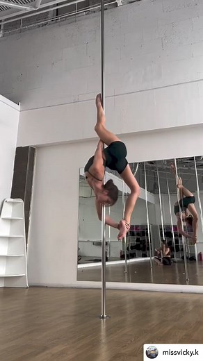 Incredible flexi shapes on spin from @missvicky.k! 💗 #poletrickoftheday | Pole Trick of the Day