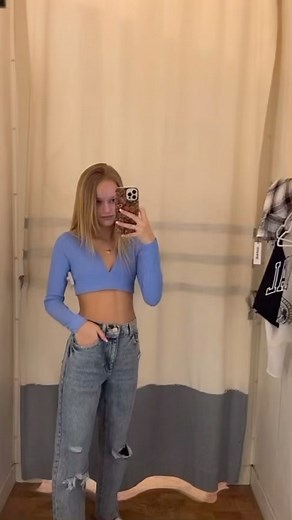 Natalie Grace on Instagram: "We need another girls 🛍day @lilobaier I miss you! 💕"