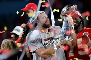 Sistas Have Officially Added Travis Kelce To The White Bae List & We're Here For It
