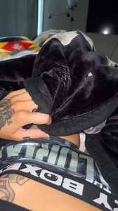 😏 #bison #taxidermy #buffalo #taxidermymount #bisonmount #bed #cuddles #tattoos #tattooedgirl #inked #bed - Copy | Alexis XJ