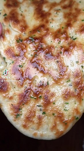 Four Naan!?!? #peepshow #naanbread | Big Nibbles