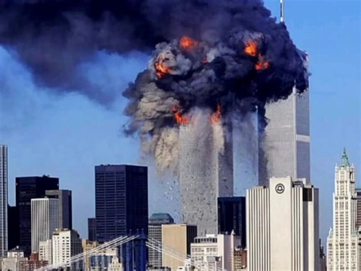 En memoria del 9-11 el día que ocurrió el atentado a las Torres Gemelas de Nueva York [11 de Septiembre 2001] #September11 #september2001 #september911 #unitedstates #newyork #usa #nyc #nuevayork #drama | RETROSPACE MX | Facebook