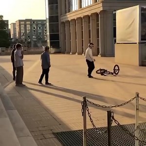 15K views · 1K reactions | @thomascarrotbmx stomping a big 180 whip! @radiobikes #RADIOBIKES #BMX #OURbmx | Our BMX | Facebook