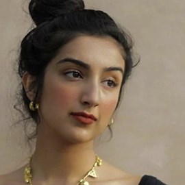 Aditi Mayer | Keynote Speaker | AAE Speakers Bureau