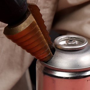 DIY Pressure Spray Bottle | DeMilked