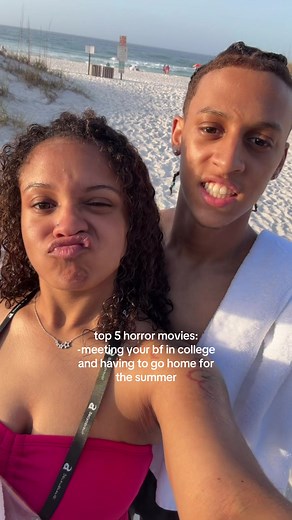 Top 5 Horror Movies: Meeting Your BF in College & Surviving Summer