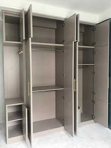 [Hot Item] Modern House Bedroom Solid Wood Wardrobe Door Designs Prices