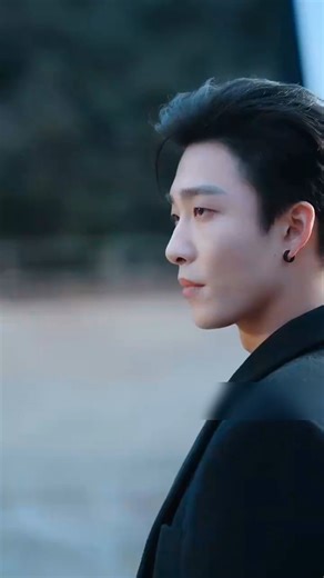 1K views · 12 reactions | Uncle-niece trope + yandere love—taboo passion ignites! #shortdrama #cdrama #cdramalovers #romantic #reelsvideo #lovestory #love #cp #drama #shorts #reels | Drama Fantasy | Facebook