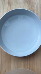 29K views · 127 reactions | Shrimp summer rolls Ingredients- 12 rounds rice paper- 24 large peeled and cooked shrimp-1 hass avocado sliced- 3 carrots shredded- 3 cups shredded red cabbage-1/2 cup fresh parsley or cilantro leaves- 1/2 cup fresh Thai basil leaves—Peanut sauce:1/3 cup creamy peanut butte- r2 tablespoons reduced-sodium soy sauce- 1 tablespoon sriracha sauce- 1 garlic clove minced- 5-6 tablespoons hot water to thin | Healthy Fitness Meals | Facebook