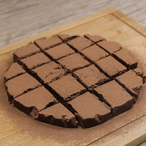 Chocolate dessert with only 2 ingredients that you have at home! | My CookBook