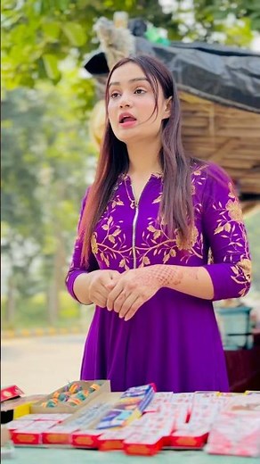 Patake le jao 😂 #comedy #abaanakhtar #itsrazika #razikaabaan #diwali