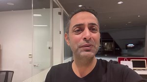 142K views · 9K reactions | Bugün günlerden Salı ve klasik haline gelen #kaydageçsin günü… Bol bol ‘’Prim Kasacağımız’’ dosyalarımızın olduğu,gündem belirleyecek bilgi ve belgelerin konuşulacağı şahane bir program sizi bekliyor. Çayınızı kahvenizi alın ,eşinizi dostunuzu haberdar edin ve Saat 21:00 da Halktv #kaydageçsin programını izleyin. | Murat Ağırel | Facebook