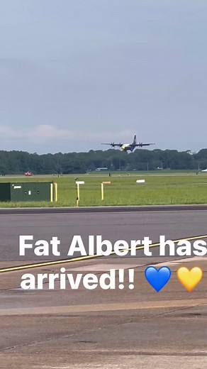 Welcome to NAS Oceana, Fat Albert! U.S. Navy Blue Angels 💙💛💙💛 | NAS Oceana Air Show