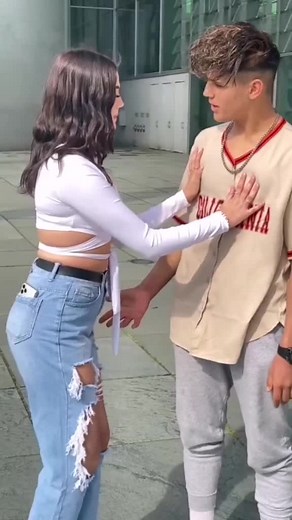 Cecil Hakim=❤️ (@.hakimcecil.offizel)’s videos with Delisin - KADR