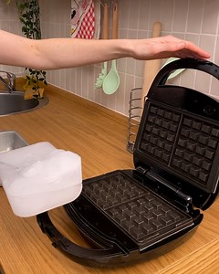 169K views · 1K reactions | Super Snickers Sundae! Your favorite candybar in a whole new way  | Chefclub New Zealand | Facebook