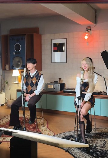 Whistle ♫ #DOYOUNG #NCT #NCT127 #BELLE @KISS OF LIFE #Whistle