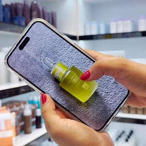 ✨ ¡Descubre la belleza en Corium, tu tienda de skin care en Pradera Escuintla! 🌿✨ Encuentra productos que nutren y cuidan tu piel. ¡Ven a conocer la mejor selección de productos y dale a tu piel el amor que se merece! 🧴💖 #DondeLaMagiaSucede #MomentosPradera | Pradera Escuintla