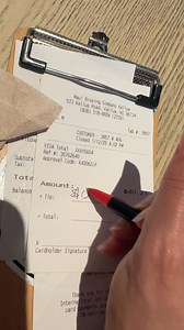 34M views · 144K reactions | Wife leaves waitresses a pointed tip #Server #serverlife #resturant | Jennifer Harrison | Facebook