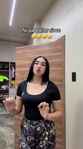 Ni pa bailar sirvo - Helen Vásquez video divertido