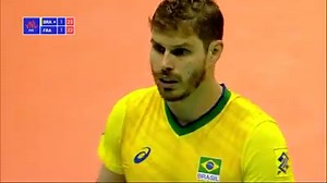 A top-notch player, Bruno Rezende 🇧🇷 at 2019 #VNLMen! Watch this talented setter this Sunday in the gold medal match of #FIVBClubWorldChamps in Betim, playing for LUBE Volley 🇮🇹. WATCH 📺: https://welcome.volleyballworld.tv. WEB: clubworldchampionships.2019.men.fivb.com #VNL #BePartOfTheGame #Volleyball | Volleyball Nations League