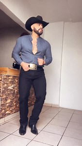 2.9K views · 14K reactions | La del  colorado 鸞 #baile #bailes #fyp #virals #reels #cowboy #vaquero #baile #viralreels #cumbia | Carlo lafontine | Facebook