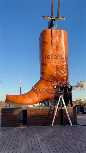 This legend – the Reliant Big Boot - is ready & waiting for you Dickies Arena! The countdown is on until the Fort Worth Stock Show & Rodeo and we can't wait to see y'all there! 🤠 | Reliant Energy ®