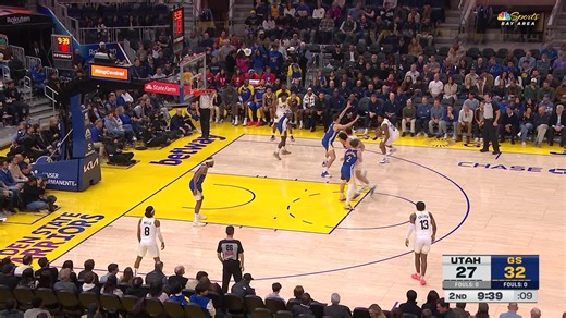 Quinten Post with the 2-handed slam