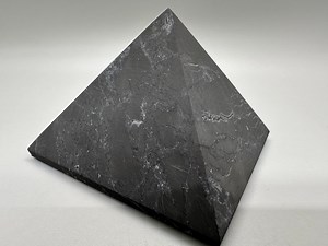 Shungite Pyramid 7cm.shungite Crystal Pyramid,healing Crystal,highly Energeti Metaphysical,emf Protection,not Polished Pyramid,5g Protection - Etsy Canada