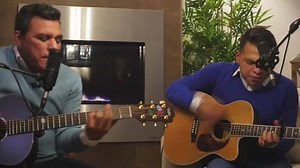 12K views · 344 reactions | Julio Melgar y Lowsan Melgar Momento de Adoración | Música Cristiana | Facebook