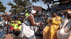 cerimônias religiosas VOODOO, Python Temple, Ouidah,: vídeo stock (100% livre de direitos) 3652867687 | Shutterstock